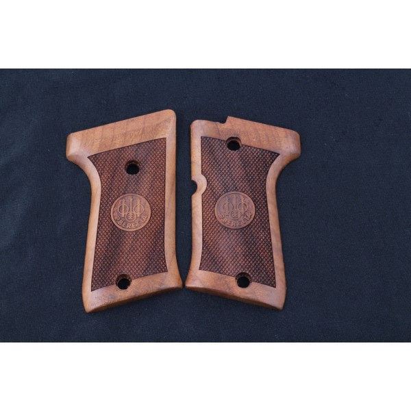 KSD Brand Beretta Compact Type M Compatible Walnut Grips Diamond	KSD-00476